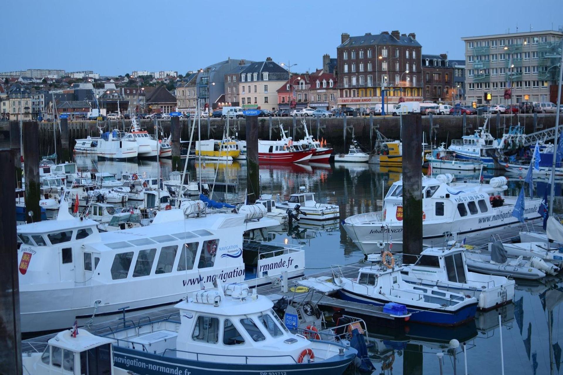 Le Nid Dieppois - Sur Les Quais De Dieppe, Entre Port & Plage 外观 照片